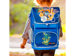 Помогите вашему ребёнку проявить свою индивидуальность благодаря стильным спортивным сумкам, школьным рюкзакам и пеналам от Lego! 