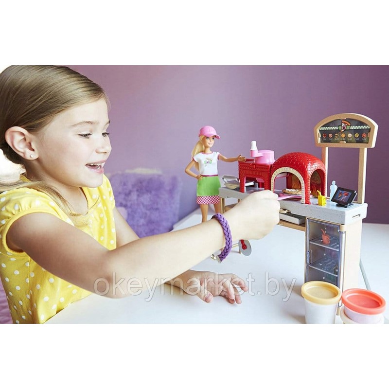 Игровой набор Барби Готовим Пиццу FHR09
