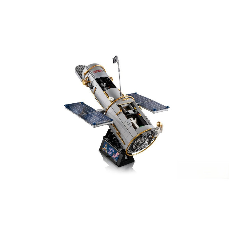 11382 LEGO ICONS Космический телескоп Хаббл