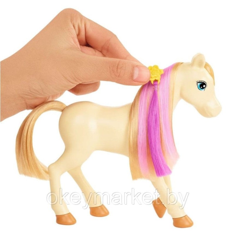 Игровой набор Barbie Уход за лошадьми (Barbie Groom 'n Care Horse Playset) HGB58
