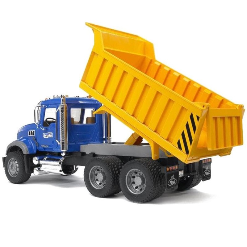 Bruder, самосвал MACK