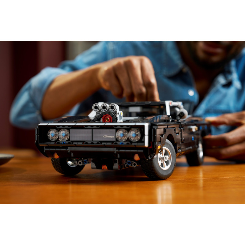 42231 LEGO Technic Форсаж: Dodge Charger R/T