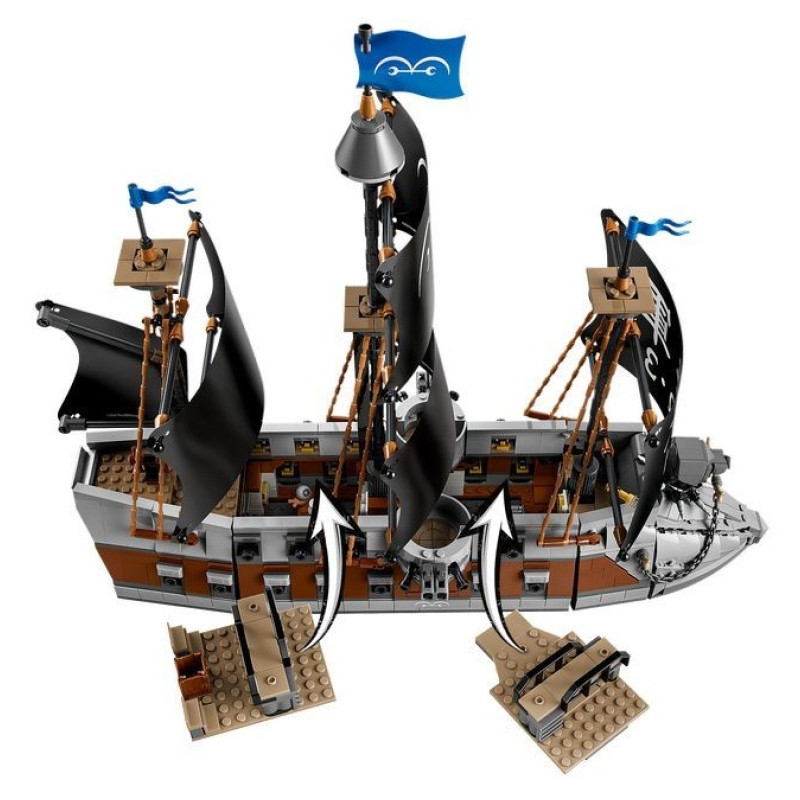 75646 LEGO One Piece Морской линкор Гарпа