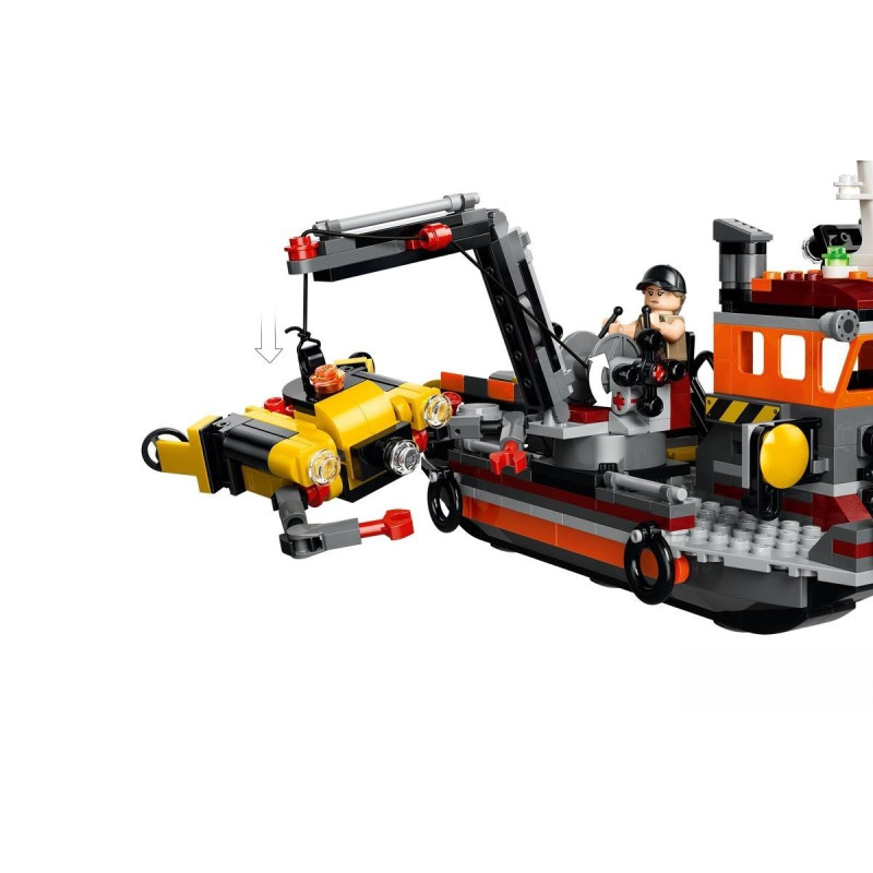 77983 LEGO Jurassic World Нападение Мозазавра на лодку