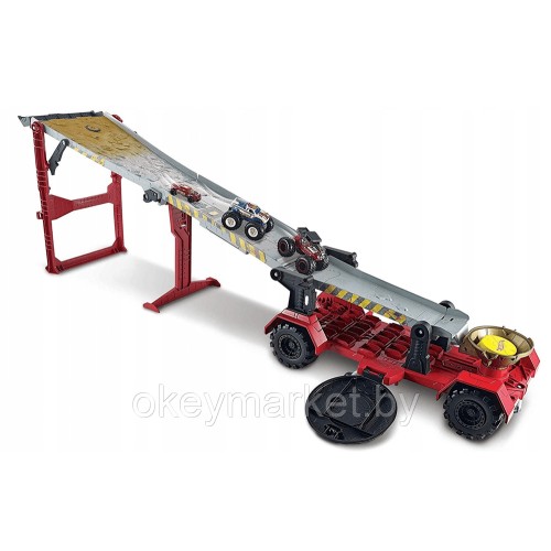 Игровой набор Hot Wheels Передвижная трасса для гонок GFR15