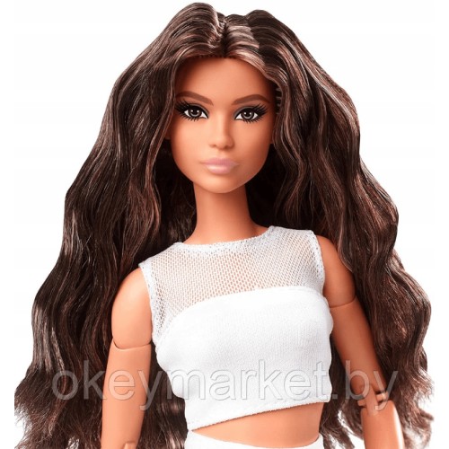 Кукла Mattel Barbie Looks Брюнетка GTD89