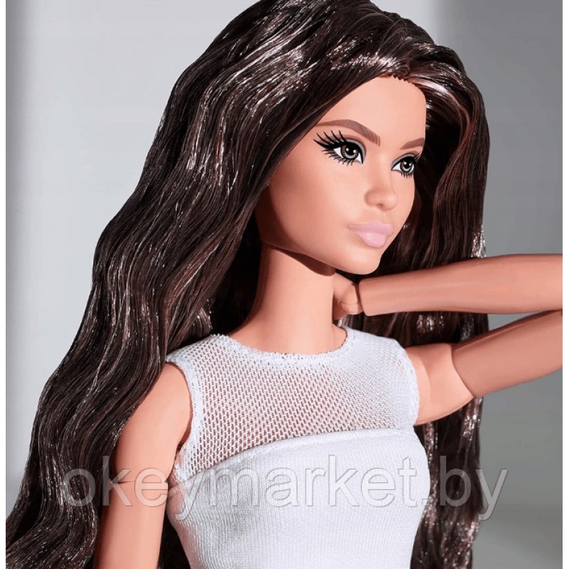 Кукла Mattel Barbie Looks Брюнетка GTD89