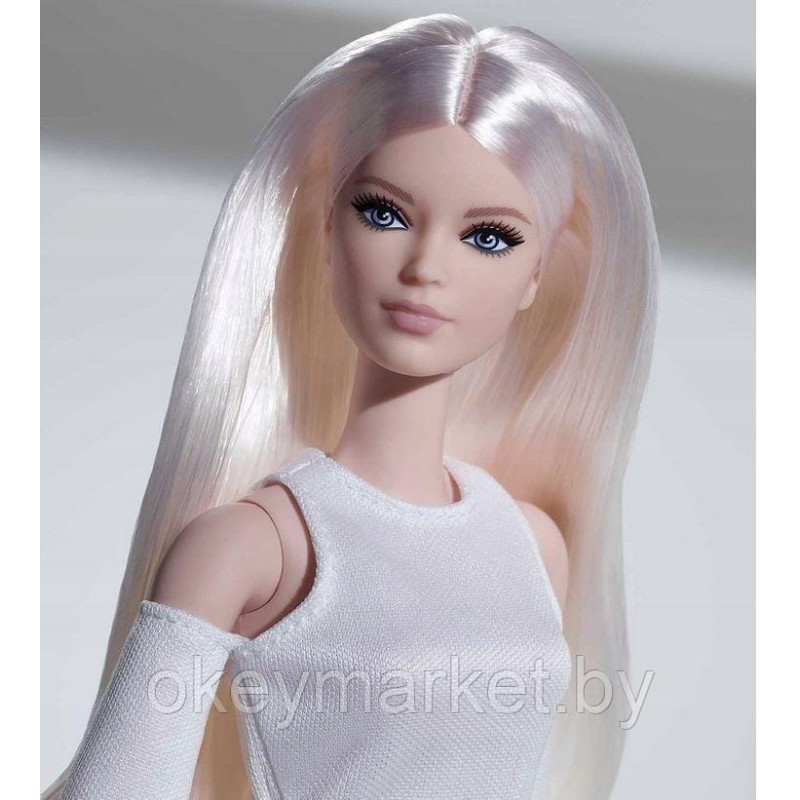 Кукла Mattel Barbie Looks блондинка GXB28