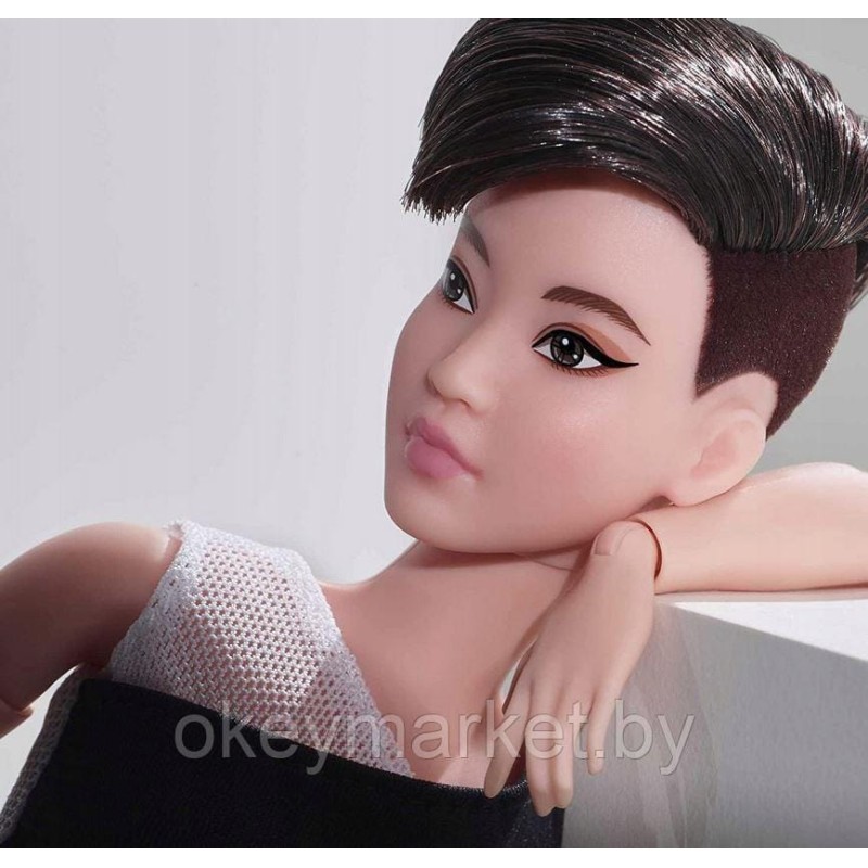 Кукла Mattel Barbie Looks Брюнетка с короткой стрижкой GXB29