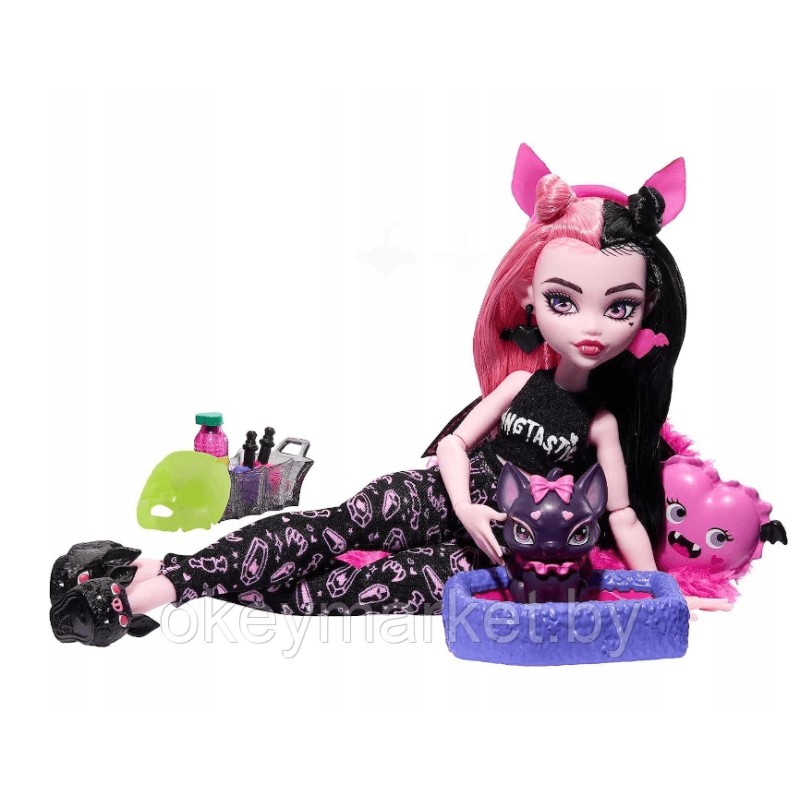 Кукла Monster High Пижамная вечеринка Дракулаура - Монстер Хай HKY66