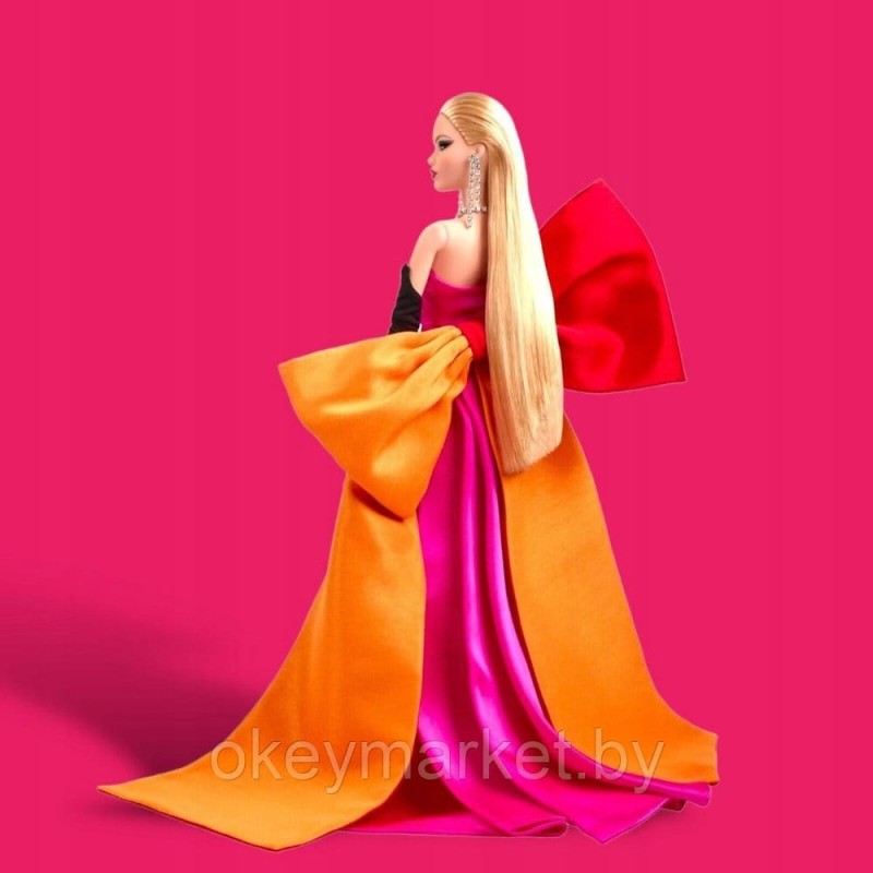 Коллекционная кукла Mattel Barbie Signature Styled by Design Doll HRM31