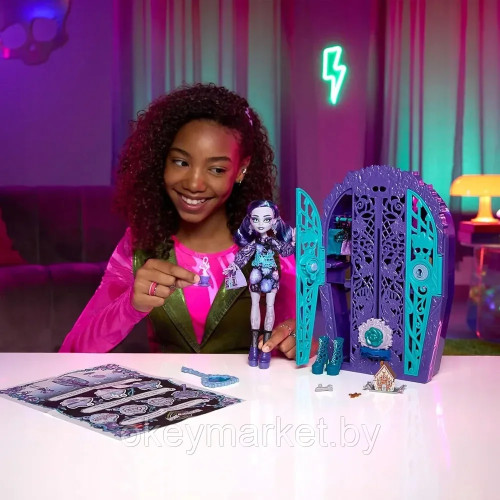 Кукла Mattel Monster High - Straszysekrety Серия Mystery Garden - Твайла Монстр Хай HYT74