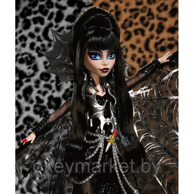 Кукла Mattel Монстер Skullector Elvira Mistress of The Dark - Monster High HYV99