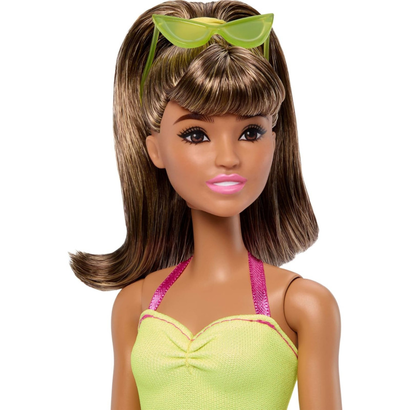 Кукла Mattel Barbie JJP05 Набор «Барби и Кен на пляже»: 2 модные куклы, пляжные образы и аксессуары, 65-летие Кена