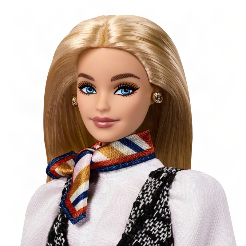 Кукла Mattel Barbie Signature Barbie JJX30 Style Fashion Week Paris