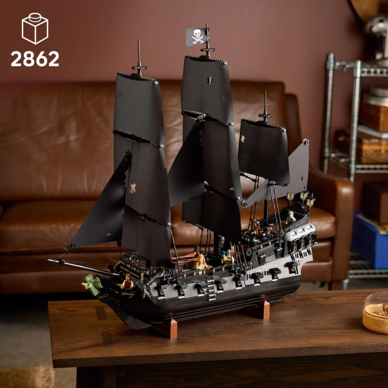 10365 LEGO ICONS Пираты Карибского моря: Черная жемчужина