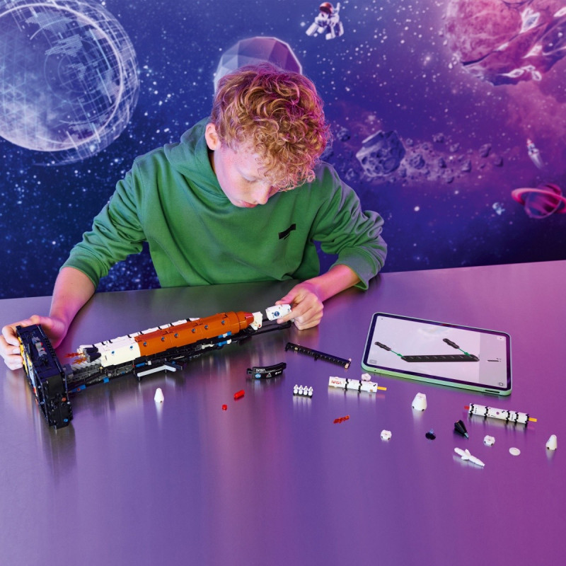 LEGO Technic 42221 Ракета-носитель NASA Artemis Space