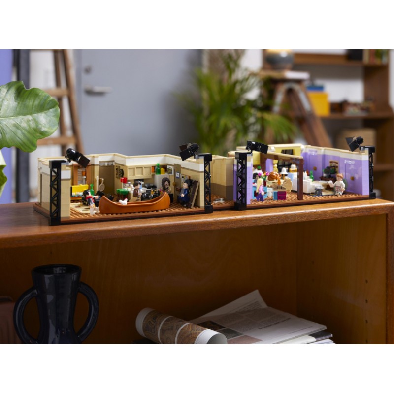 10292 Lego Квартиры героев сериала «Друзья»