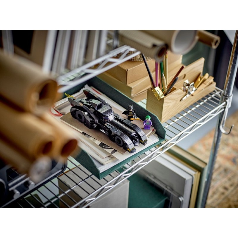 76224 LEGO Super Heroes Бэтмобиль: Бэтмен против Джокера Чейза