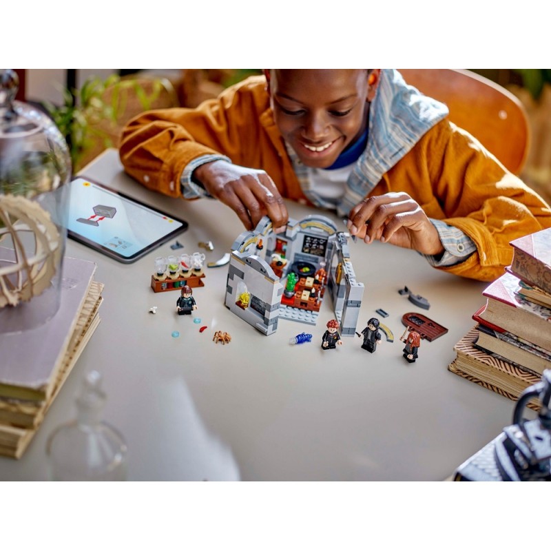 76431 Lego Harry Potter Замок Хогвартс: урок зелий