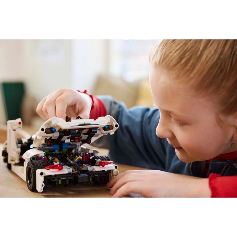 42184 Lego Technic Белый гиперкар Koenigsegg Jesko Absolut