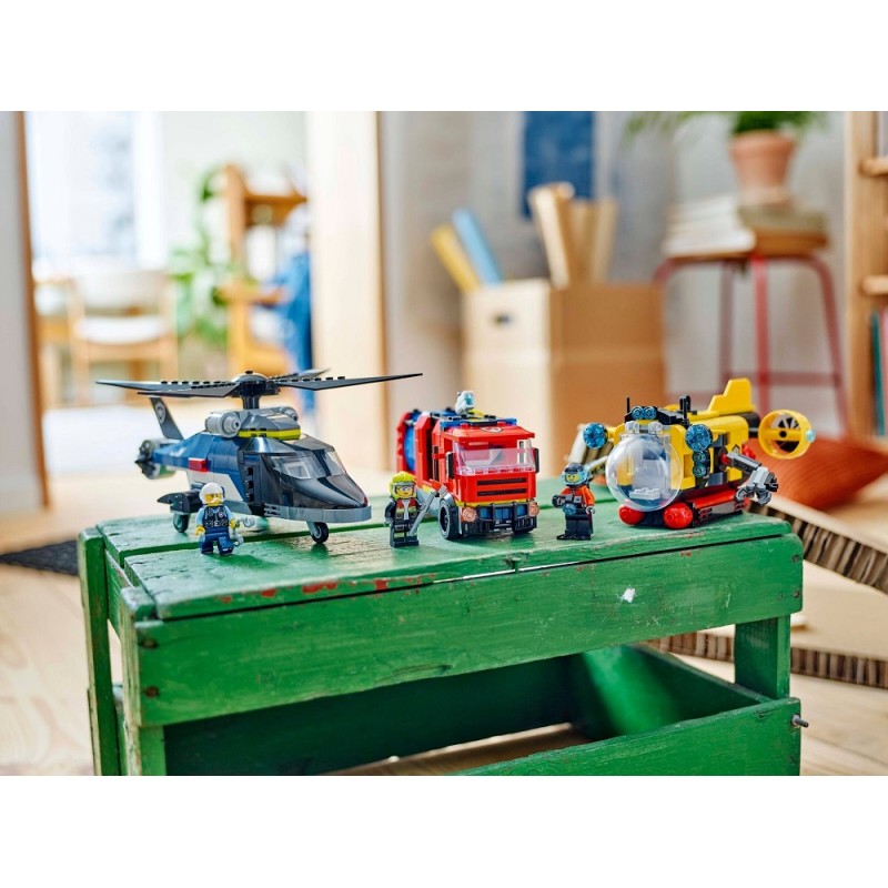60462 Lego City Вертолет, пожарная машина и подводная лодка
